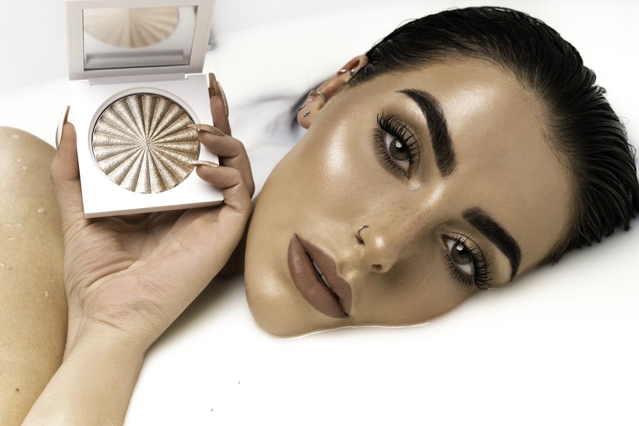 OFRA Highlighter
