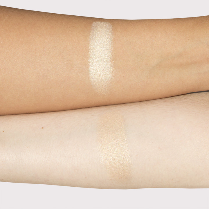 theBalm Mary-Lou Manizer Powder Highlighter