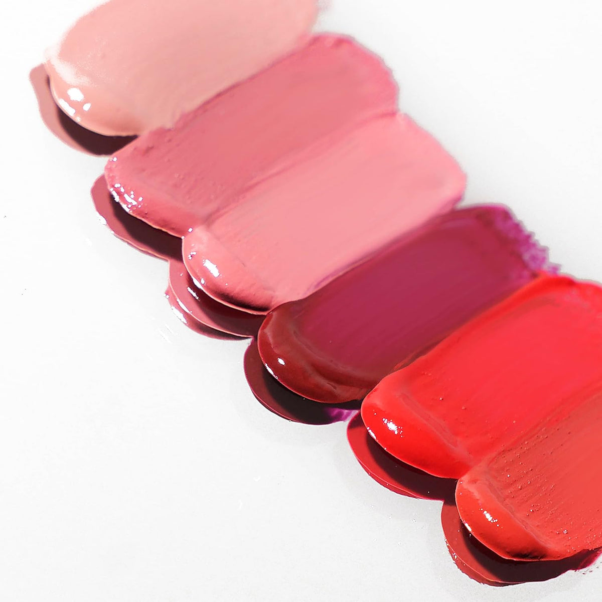 theBalm_Meet_Matte_Hughes_6_pcs_Mini_Kit_-_Miami 1