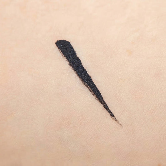 theBalm Schwing! Liquid Eyeliner - Black